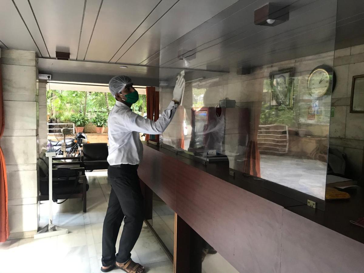 Maurya Residency Hotel Pune Bagian luar foto
