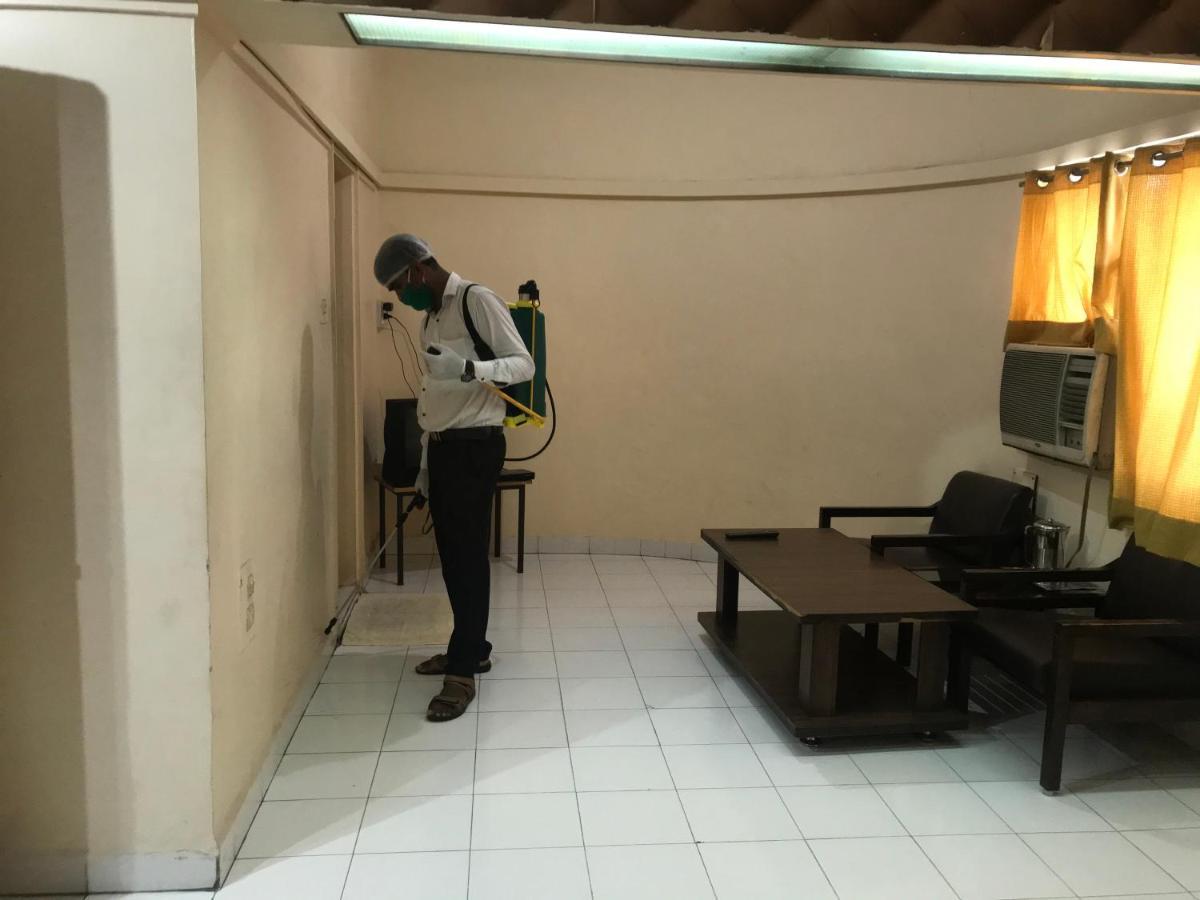 Maurya Residency Hotel Pune Bagian luar foto
