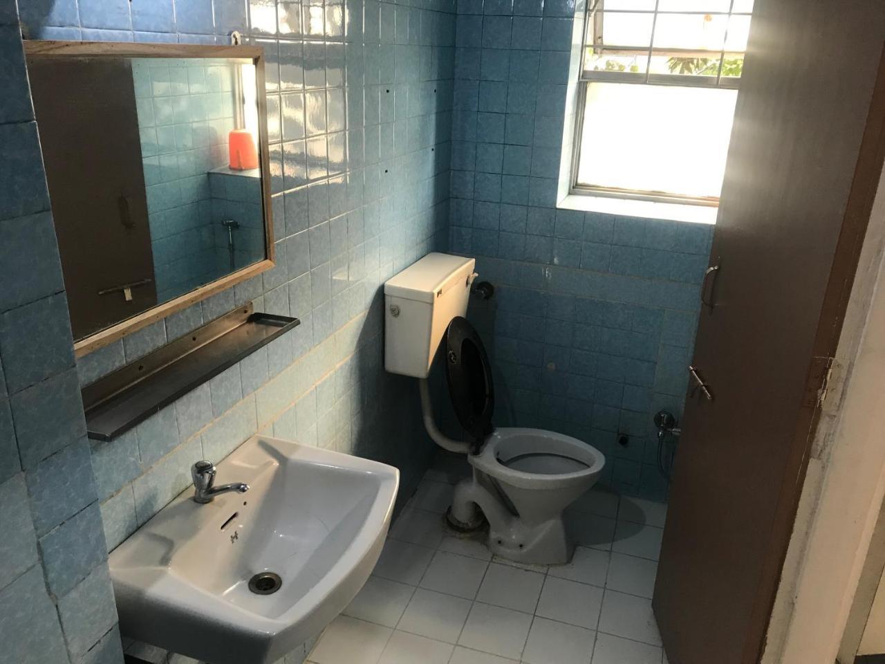 Maurya Residency Hotel Pune Bagian luar foto